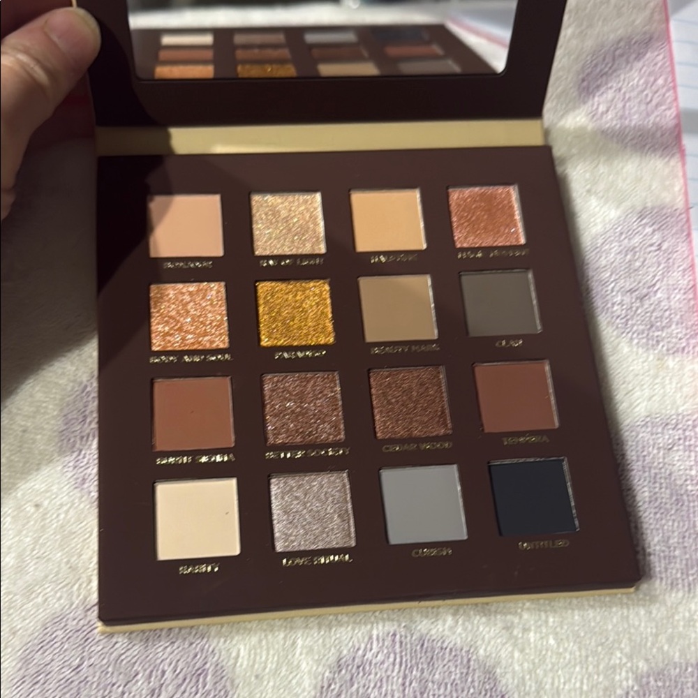 Nabla side by side eyeshadow palette
